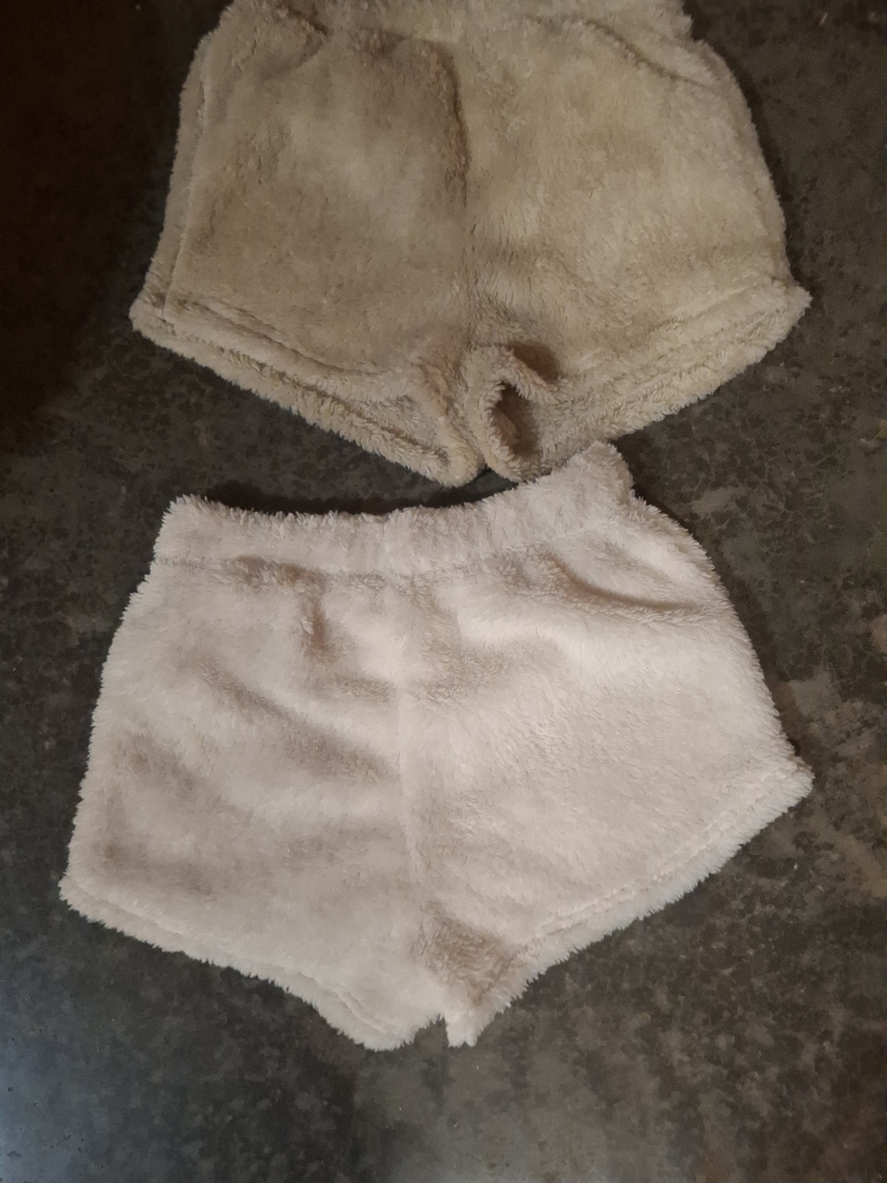 Plush Women's/Teens Lounge Shorts - Cream And Light Pink